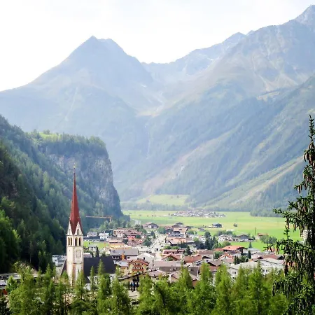 Falkner-1 By Interhome Oberlängenfeld