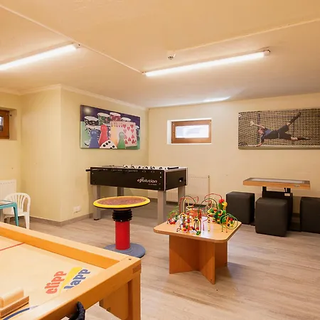 Falkner-1 By Interhome Oberlängenfeld