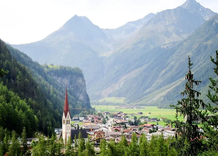 Falkner-1 By Interhome Oberlängenfeld